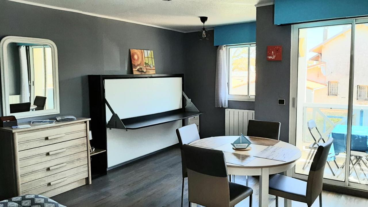 Le Petit Bleu De Didonne 28M2 150 M De La Plage Avec Balcon Saint-Georges-de-Didonne Buitenkant foto